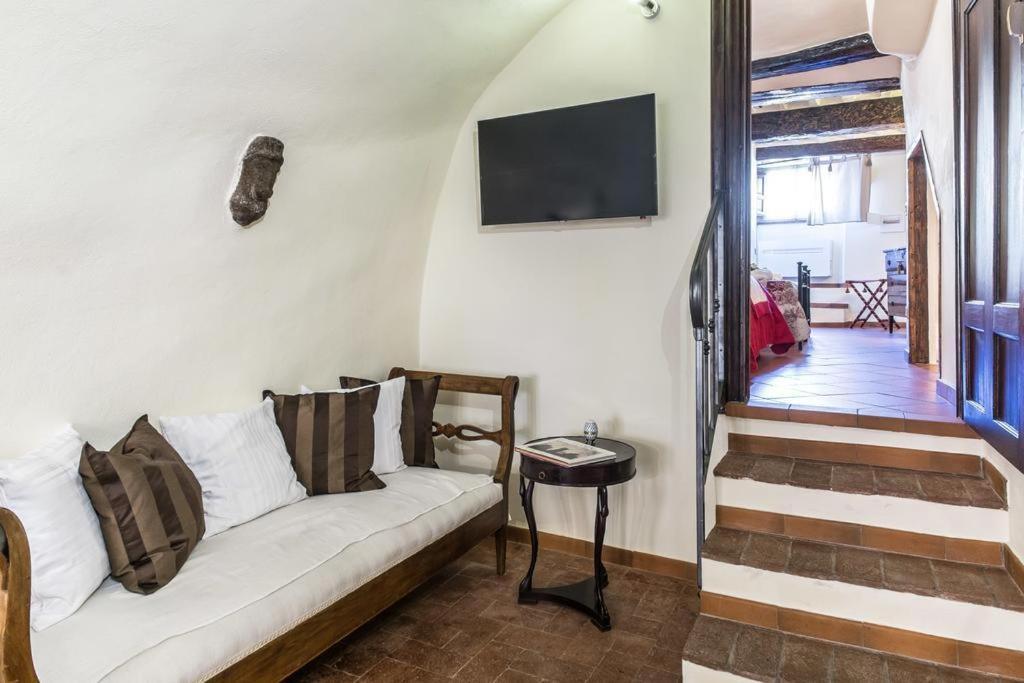 Lyon Apartment Anfiteatro Square, Lucques Extérieur photo